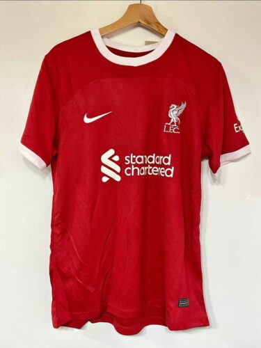 Liverpool FC | Primera equipación 23/24 photo review