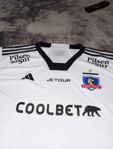 Colo-Colo | Primera equipación 24/25 photo review